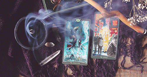Гадание на картах Таро online в Алматы/Астане/Казахстане